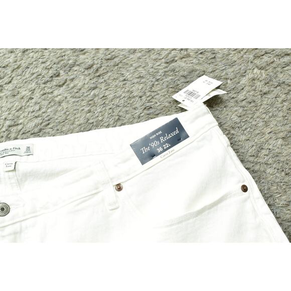 NWT Abercrombie & Fitch White Curve 90's Relaxed Straight Jeans Zip Size 36 Long - Picture 6 of 7